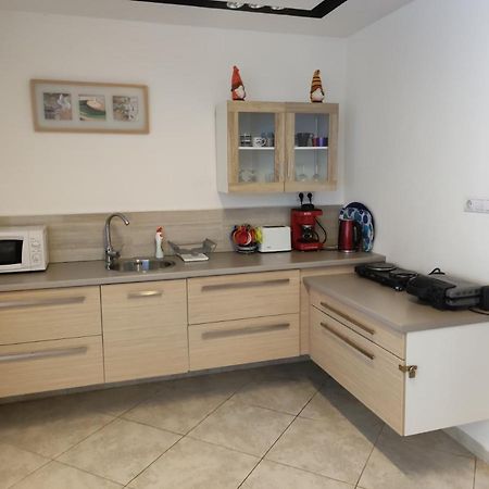 City Center Apartman 佐洛埃格塞格 外观 照片