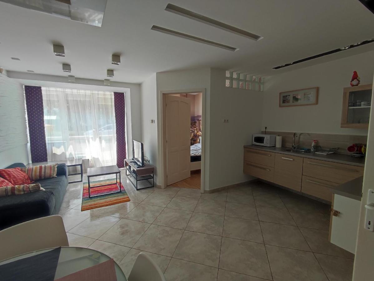 City Center Apartman 佐洛埃格塞格 外观 照片